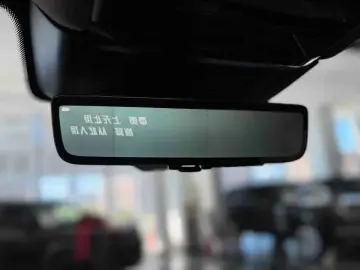2025 Land Rover Range Rover с пробегом 13 000 км