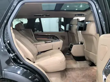2024 Land Rover Range Rover с пробегом 44 000 км