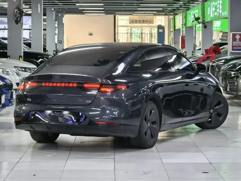 2022 Leapmotor C01 с пробегом 33 500 км