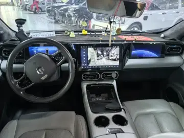 2022 Leapmotor C01 с пробегом 33 500 км
