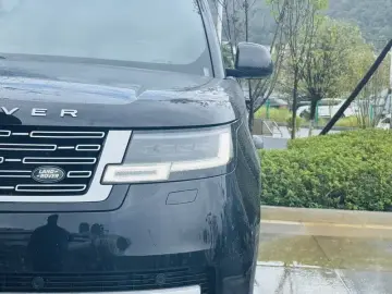 2023 Land Rover Range Rover с пробегом 40 000 км