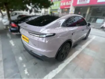 2024 Nio Onvo L60 с пробегом 29 400 км