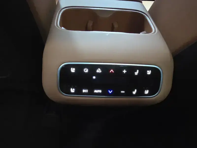2024 Leapmotor C16 с пробегом 53 800 км