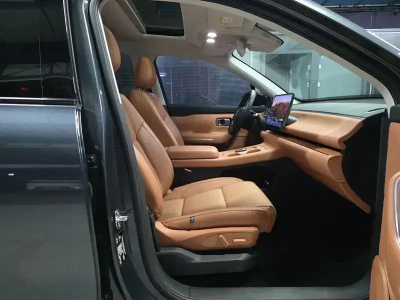 2024 Leapmotor C16 с пробегом 53 800 км