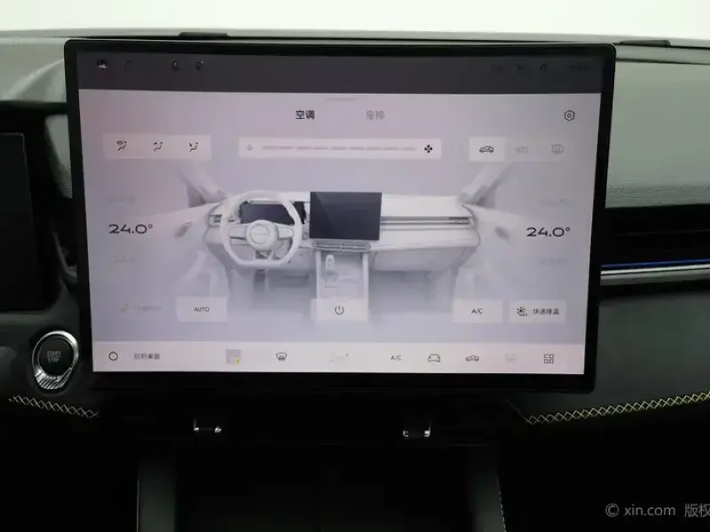 2025 Lynk & Co 03 с пробегом 14 400 км