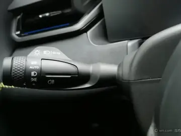 2025 Lynk & Co 03 с пробегом 14 400 км
