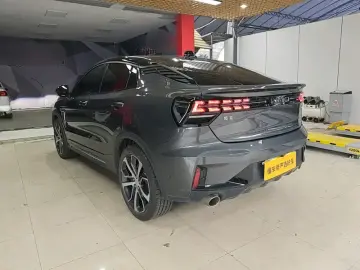 2023 Lynk & Co 05 с пробегом 40 800 км