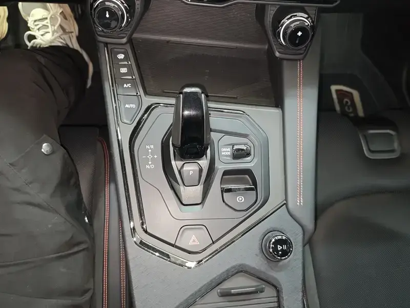 2023 Lynk & Co 05 с пробегом 40 800 км