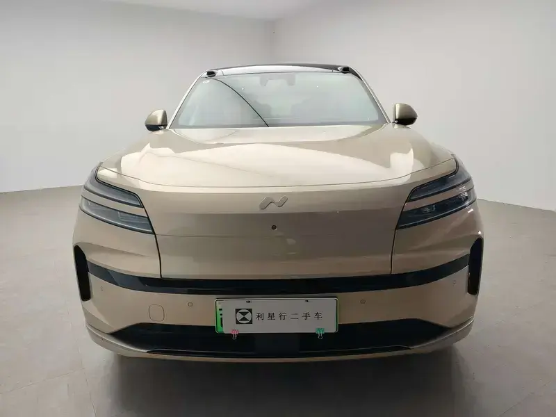 2025 Nio Onvo L90 с пробегом 39 000 км