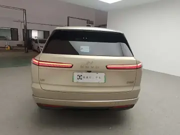 2025 Nio Onvo L90 с пробегом 39 000 км
