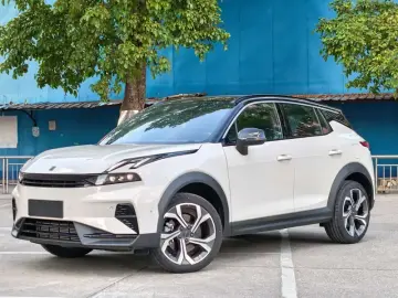 2025 Lynk & Co 06 с пробегом 12 000 км