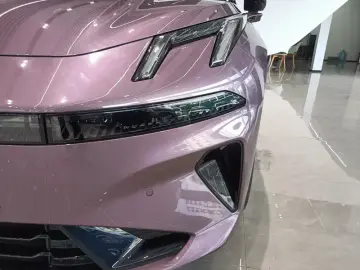 2026 Lynk & Co 07 с пробегом 11 000 км