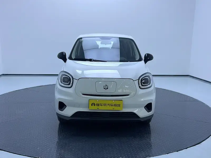 2025 Leapmotor T03 с пробегом 100 км