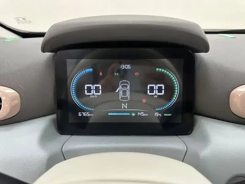 2024 Leapmotor T03 с пробегом 6 500 км
