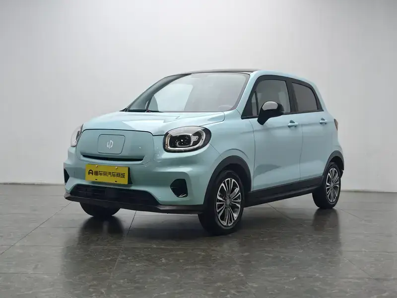 2025 Leapmotor T03 с пробегом 29 600 км