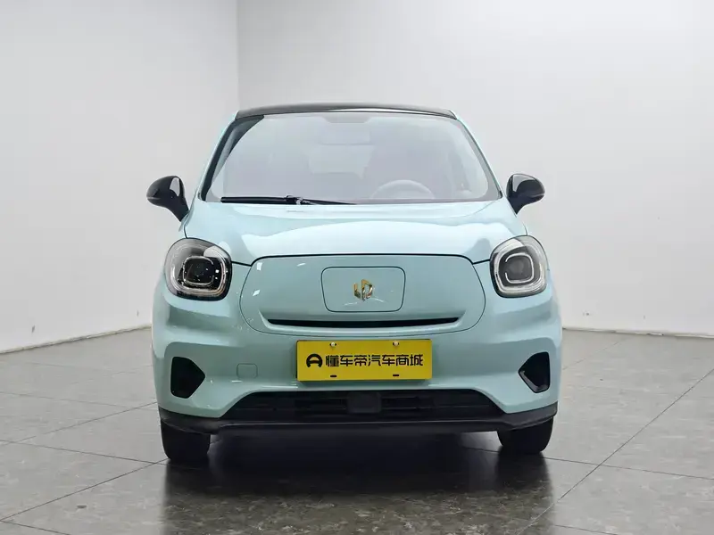 2025 Leapmotor T03 с пробегом 29 600 км