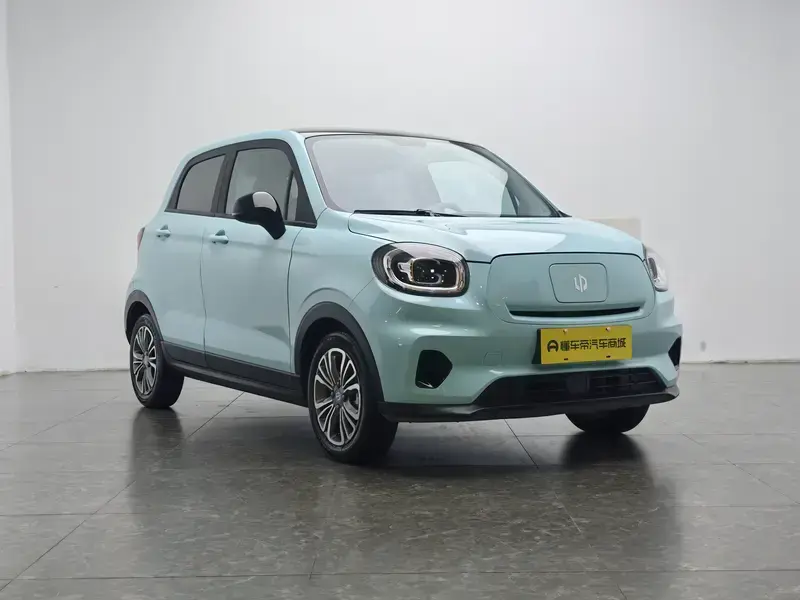 2025 Leapmotor T03 с пробегом 29 600 км