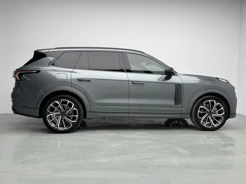 2021 Lynk & Co 09 с пробегом 78 000 км