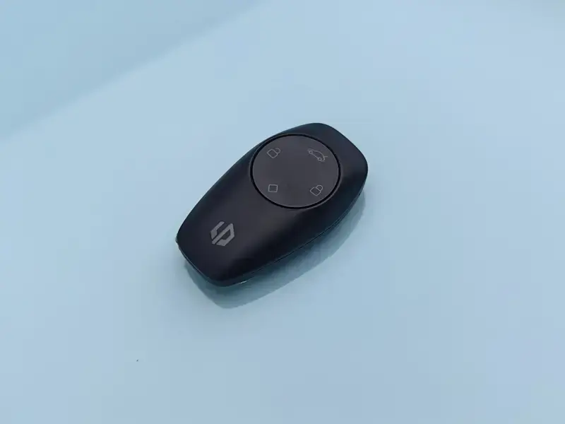 2025 Leapmotor T03 с пробегом 29 600 км