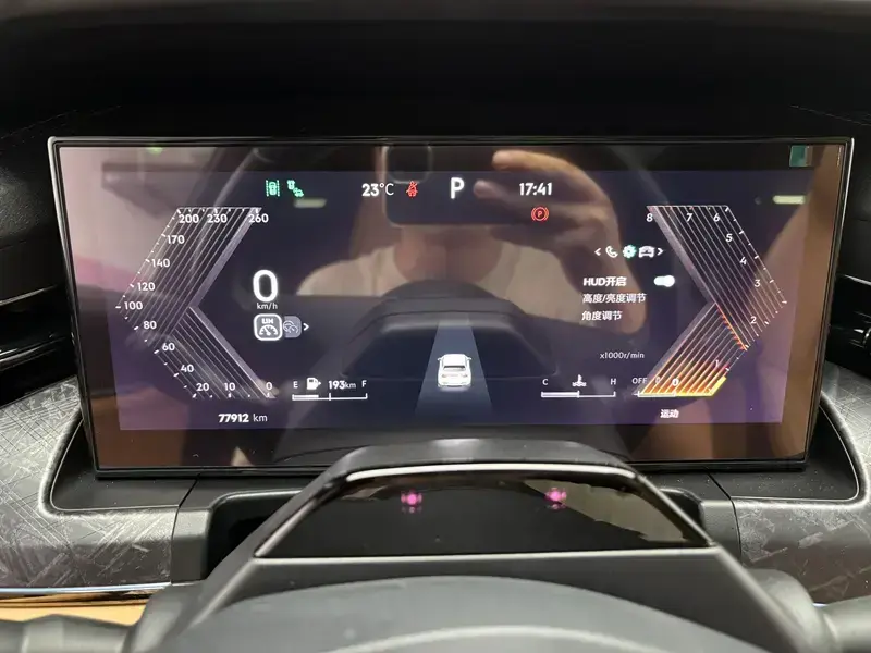2021 Lynk & Co 09 с пробегом 78 000 км