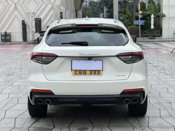 2022 Maserati Levante с пробегом 65 000 км