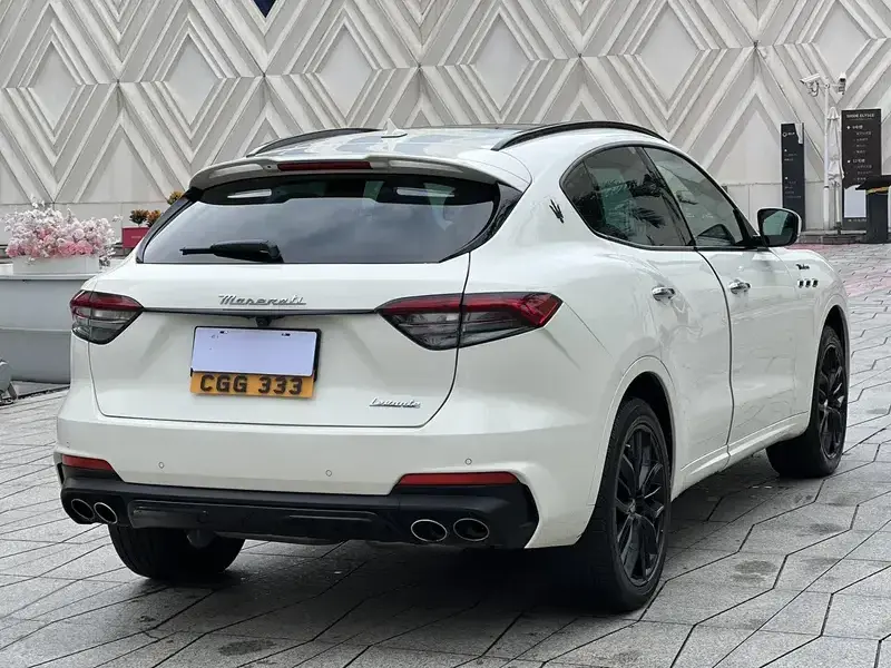2022 Maserati Levante с пробегом 65 000 км