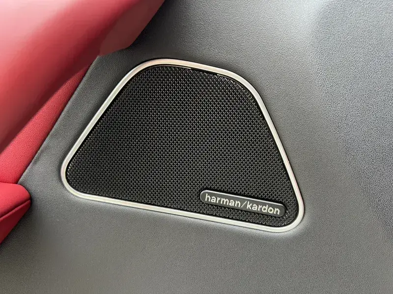 2022 Maserati Levante с пробегом 65 000 км