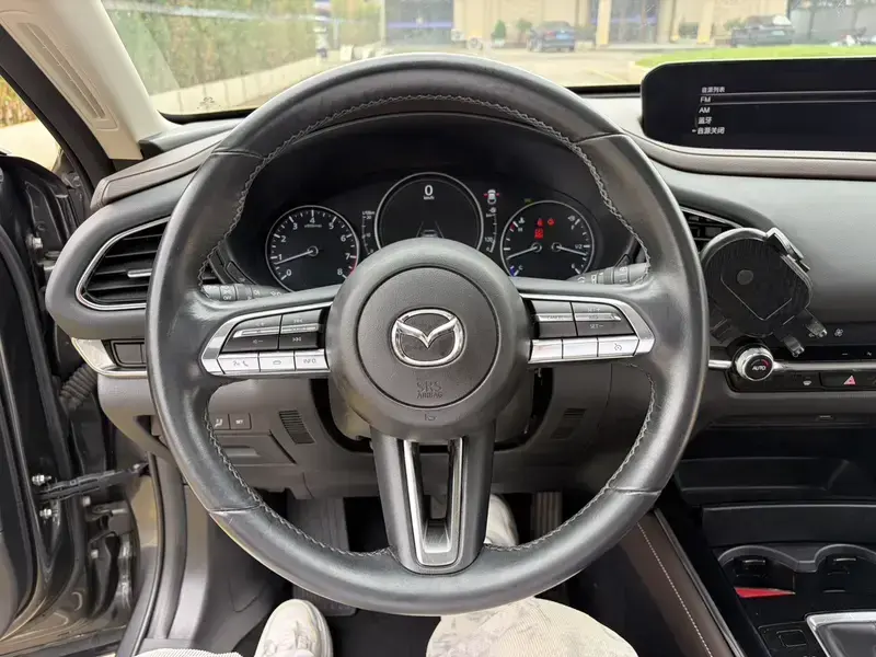 2022 Mazda CX-30 с пробегом 27 000 км