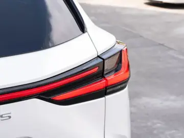 2022 Lexus NX с пробегом 36 200 км
