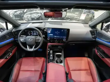 2022 Lexus NX с пробегом 36 200 км