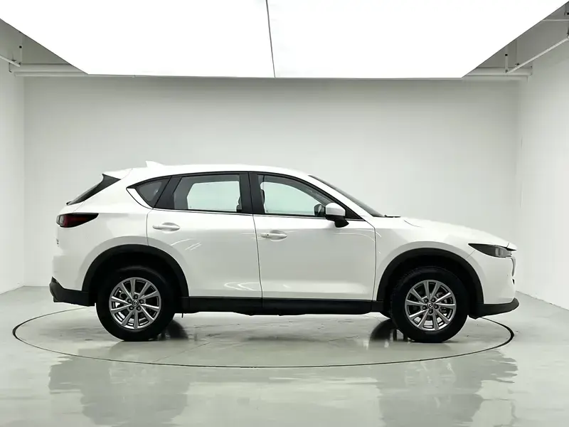 2025 Mazda CX-5 с пробегом 2 900 км