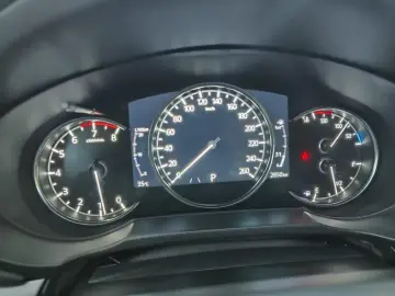 2025 Mazda CX-5 с пробегом 2 900 км