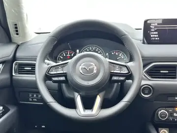 2025 Mazda CX-5 с пробегом 2 900 км