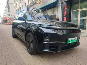 2024 Li Auto (Lixiang) L7 с пробегом 52 000 км