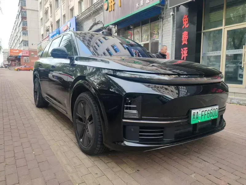 2024 Li Auto (Lixiang) L7 с пробегом 52 000 км