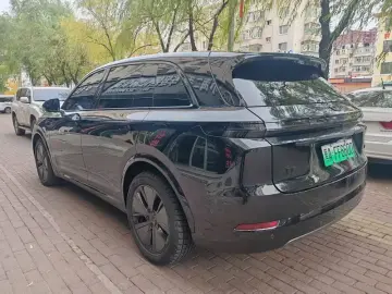 2024 Li Auto (Lixiang) L7 с пробегом 52 000 км