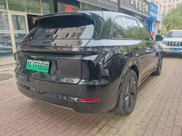 2024 Li Auto (Lixiang) L7 с пробегом 52 000 км