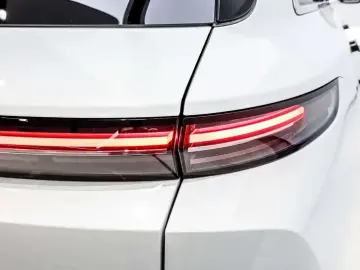 2025 Li Auto (Lixiang) L7 с пробегом 6 800 км