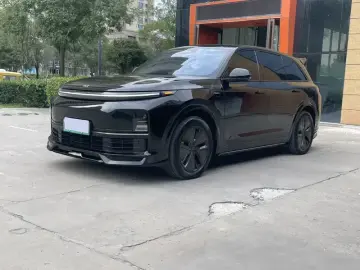 Li Auto (Lixiang) L7