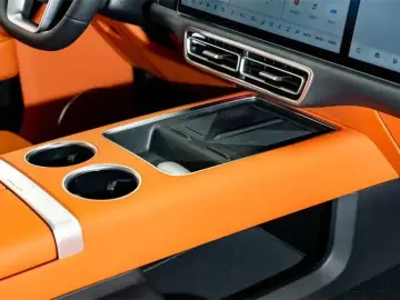 2025 Li Auto (Lixiang) L7 с пробегом 8 500 км