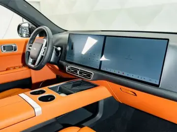 2025 Li Auto (Lixiang) L7 с пробегом 8 500 км