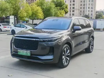 Li Auto (Lixiang) One