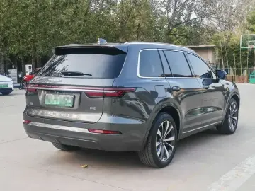 2021 Li Auto (Lixiang) One с пробегом 121 000 км