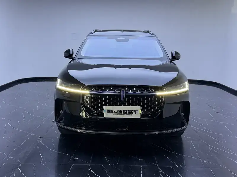 2023 Lincoln Nautilus с пробегом 59 000 км