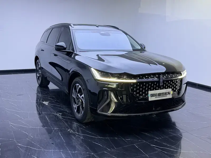 2023 Lincoln Nautilus с пробегом 59 000 км