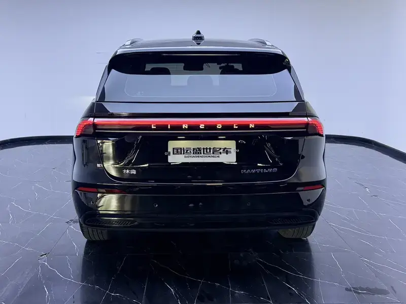 2023 Lincoln Nautilus с пробегом 59 000 км