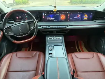 2022 Lincoln Z с пробегом 48 000 км