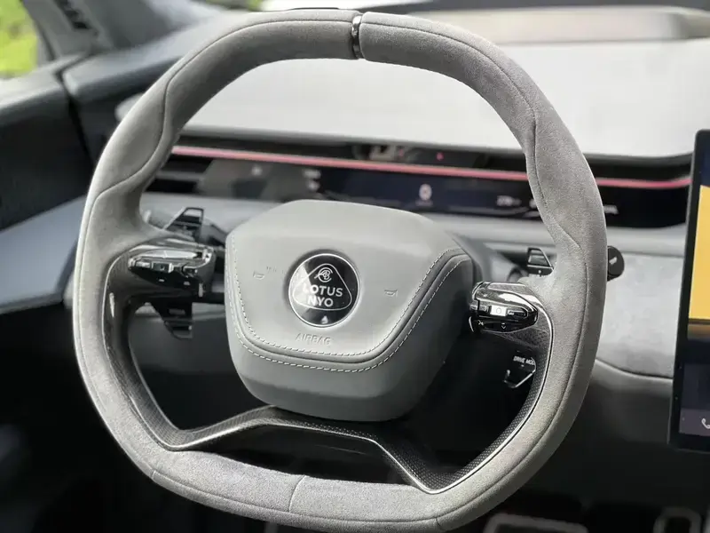 2024 Lotus Emeya с пробегом 58 000 км