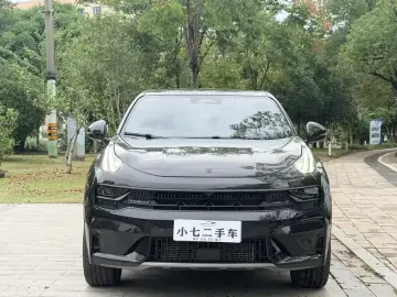 2023 Lynk & Co 05 с пробегом 20 000 км