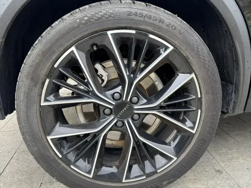 2023 Lynk & Co 05 с пробегом 20 000 км